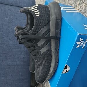 Adidas Women's Tennis Shoes